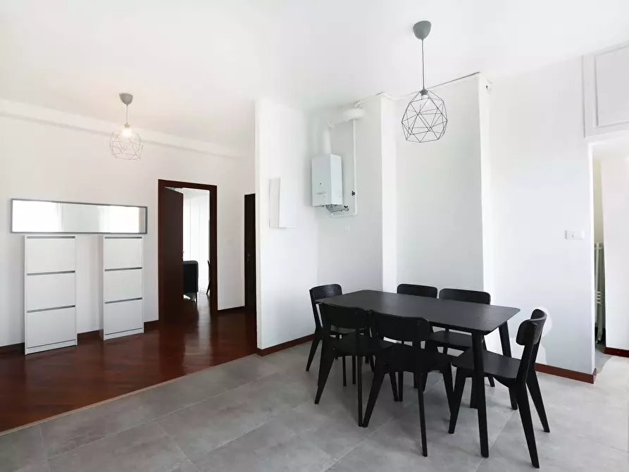 Immagine 18 di Camera in affitto  in Via Passo Sella12 a Milano
