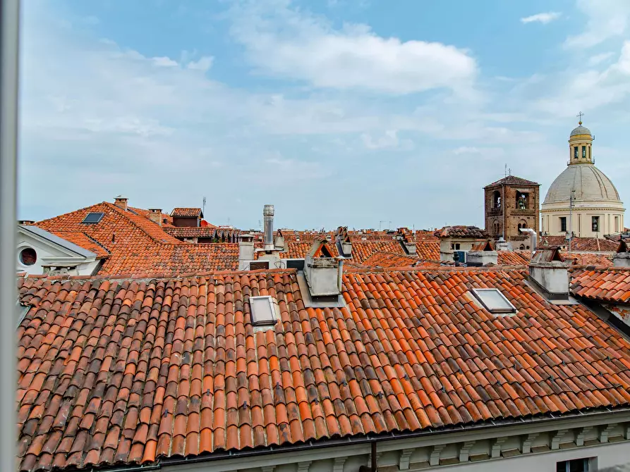Immagine 30 di Appartamento in affitto  in Via San Domenico5 a Torino