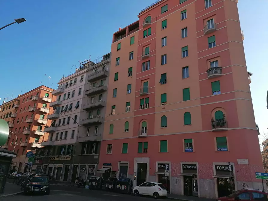 Immagine 21 di Appartamento in affitto  in Via Etruria44 a Roma