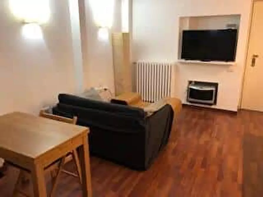 Immagine 1 di Appartamento in affitto  in Via Giosuè Borsi18 a Milano