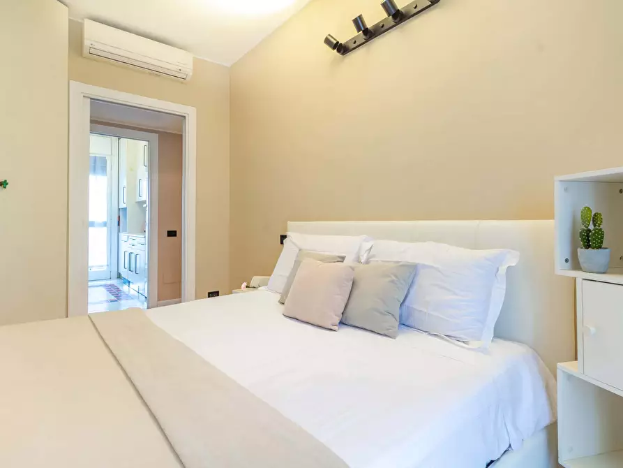 Immagine 9 di Appartamento in affitto  in Via Pietro Custodi3 a Milano
