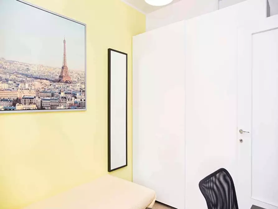 Immagine 5 di Camera in affitto  in Viale Carlo Espinasse12 a Milano