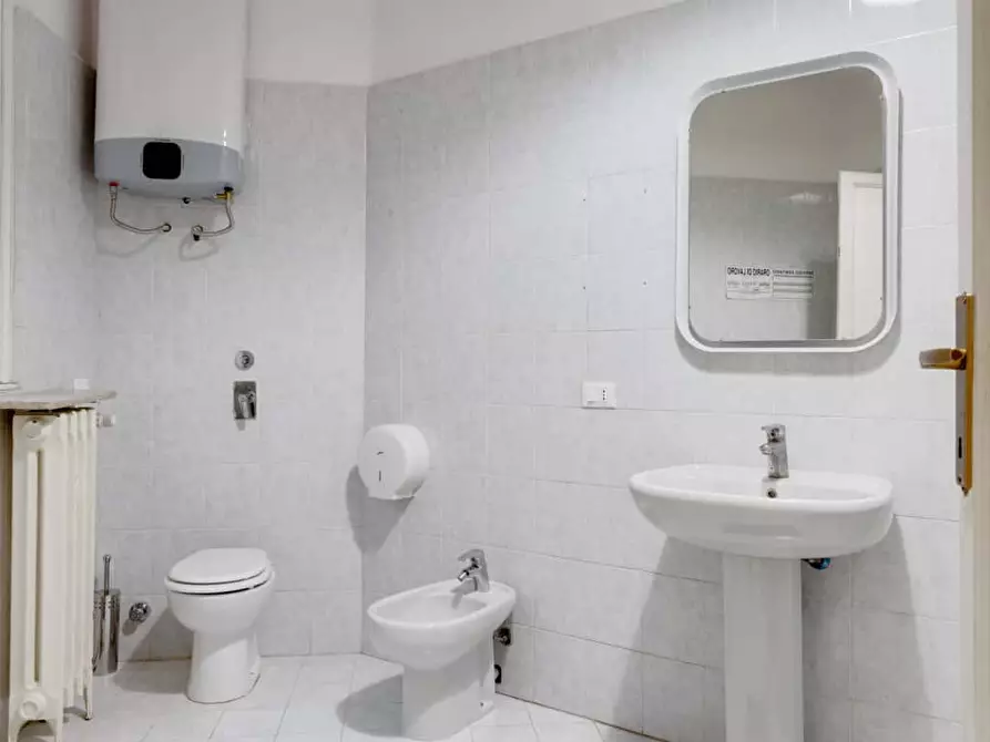 Immagine 8 di Camera in affitto  in Via Annibale Caretta1 a Milano