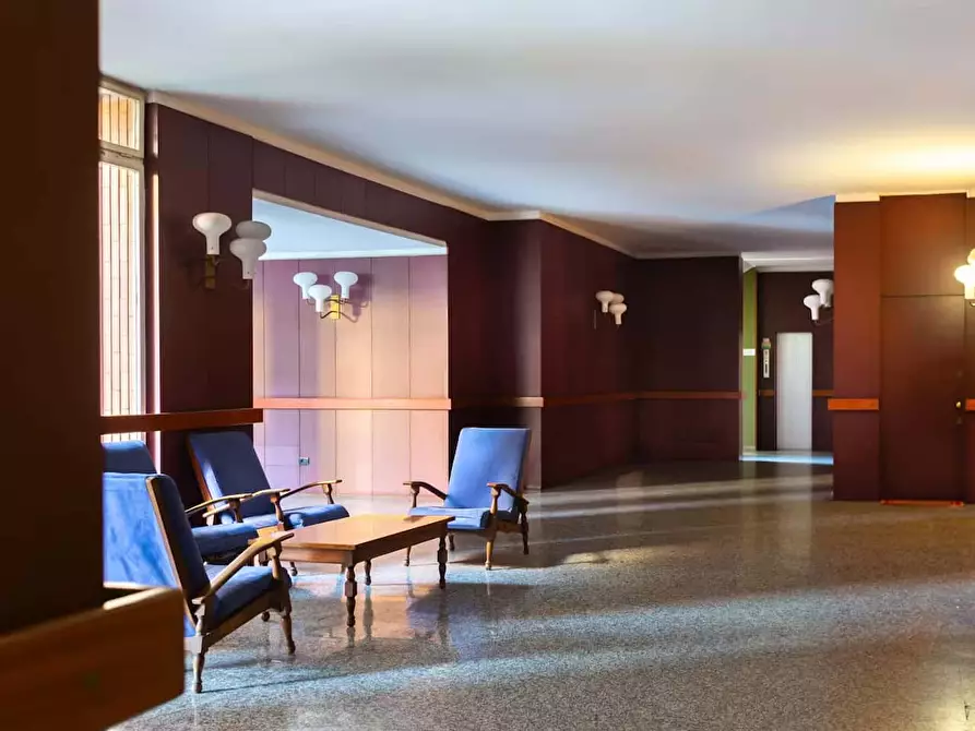 Immagine 26 di Camera in affitto  in Via Ruggero di Lauria12 a Milano