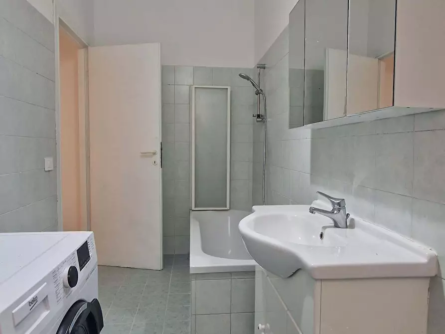 Immagine 8 di Camera in affitto  in Lungotevere di Pietra Papa61 a Roma
