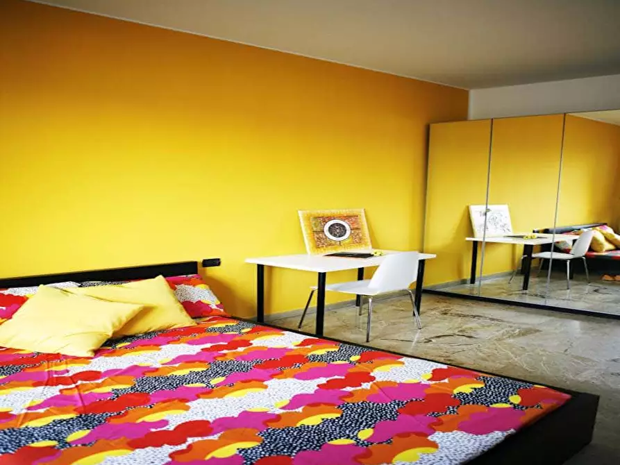 Immagine 2 di Camera in affitto  in Viale Abruzzi4 a Milano