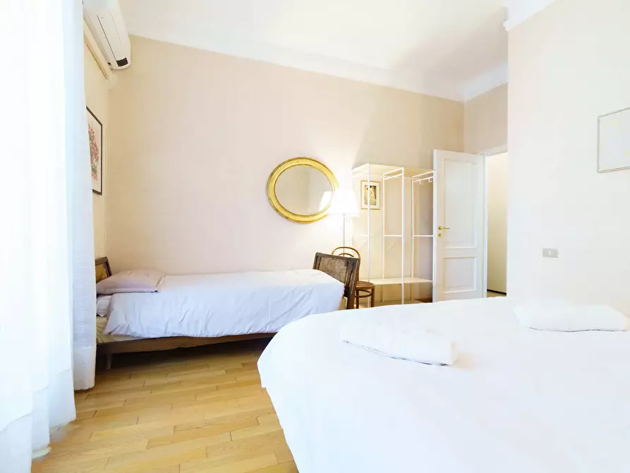 Immagine 8 di Appartamento in affitto  in Viale Romagna37 a Milano