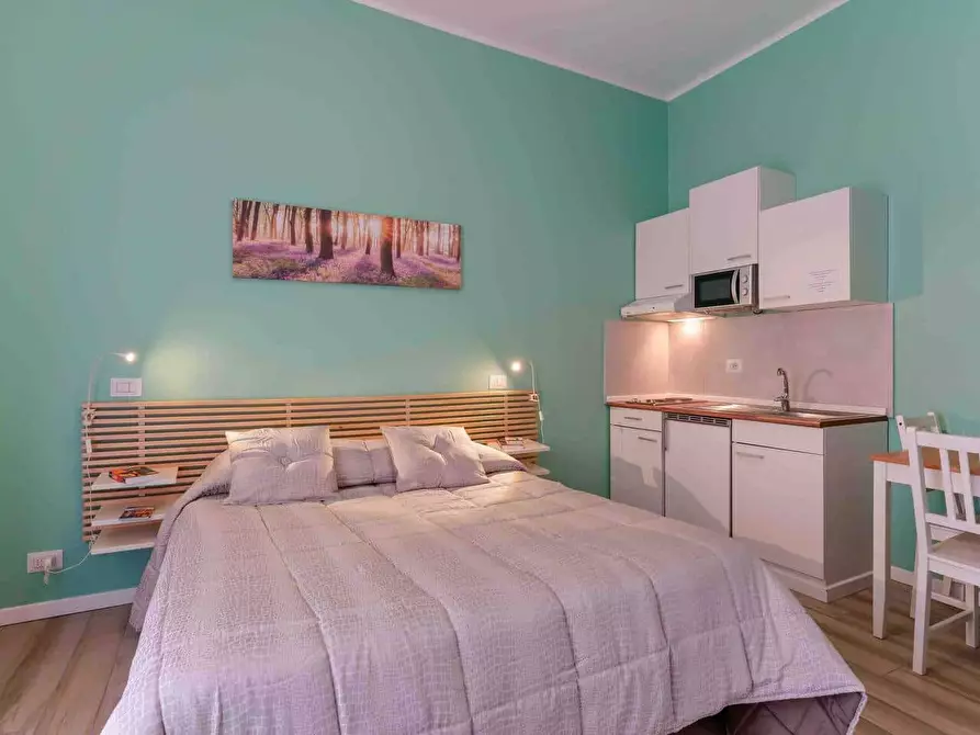 Immagine 2 di Appartamento in affitto  in Via Giuseppe Massarenti72 a Bologna