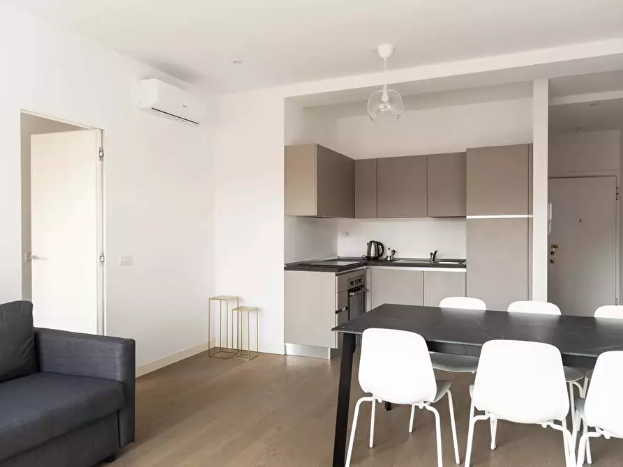 Immagine 16 di Appartamento in affitto  in Via Melchiorre Gioia1 a Milano