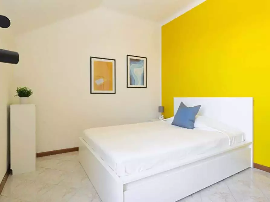 Immagine 2 di Camera in affitto  in Via Vigevano22 a Milano