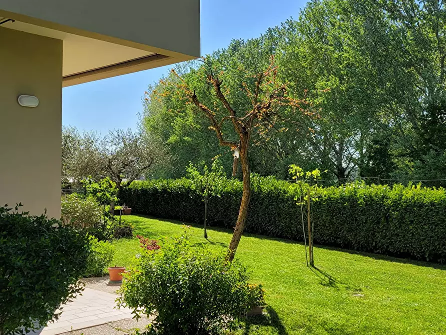 Immagine 35 di Appartamento in affitto  in Via dell'Industria33 a Deruta