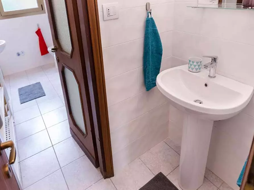 Immagine 14 di Camera in affitto  in Viale Giovanni Vicini20 a Bologna