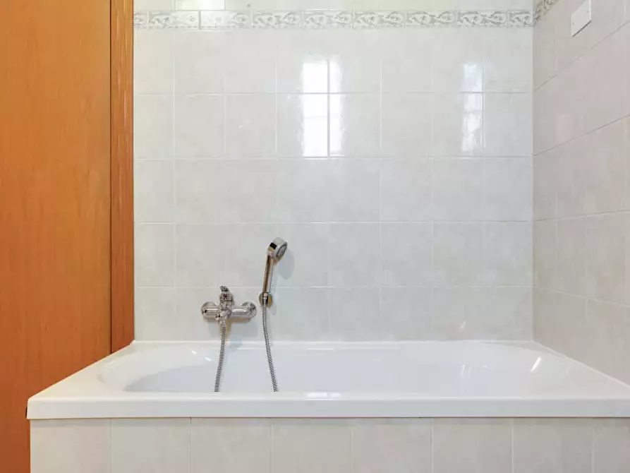 Immagine 8 di Camera in affitto  in Via Correggio6 a Milano