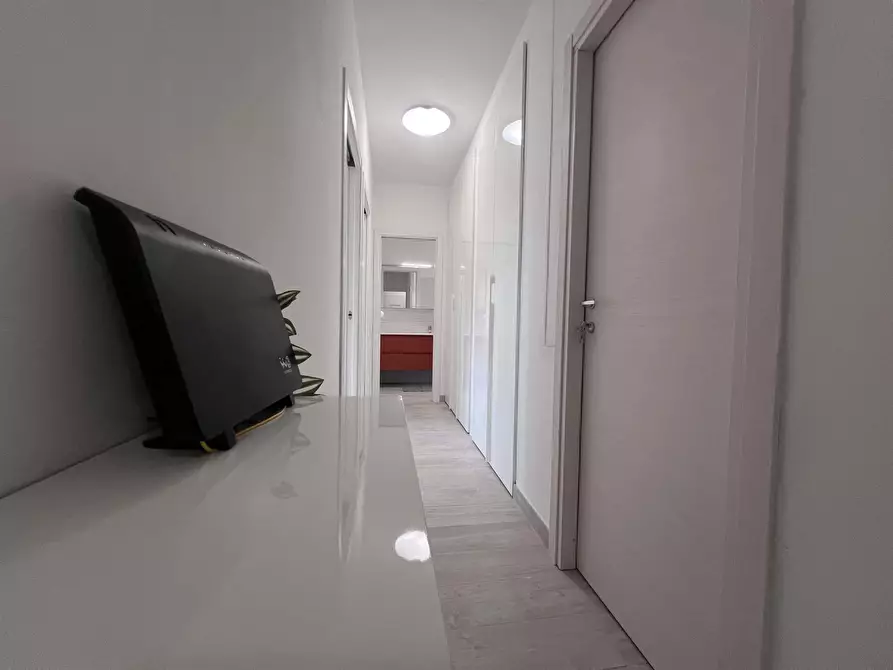 Immagine 24 di Camera in affitto  in Via Genova19 a Bologna