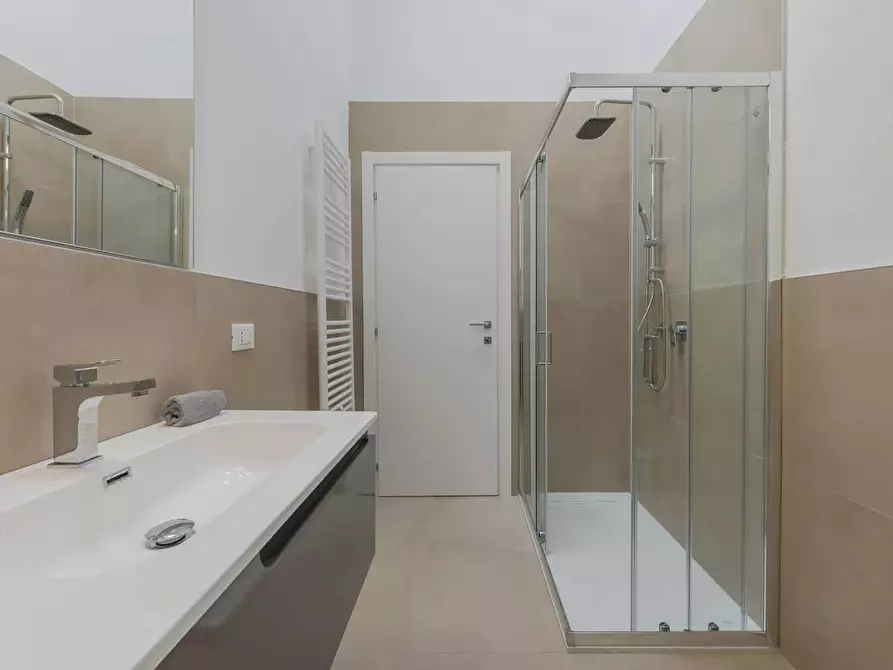 Immagine 36 di Camera in affitto  in Via Fondobanchetto33 a Ferrara