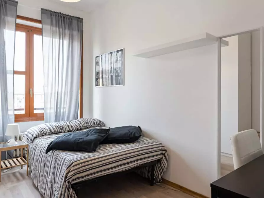 Immagine 2 di Camera in affitto  in Piazza Simone Bolivar3 a Milano