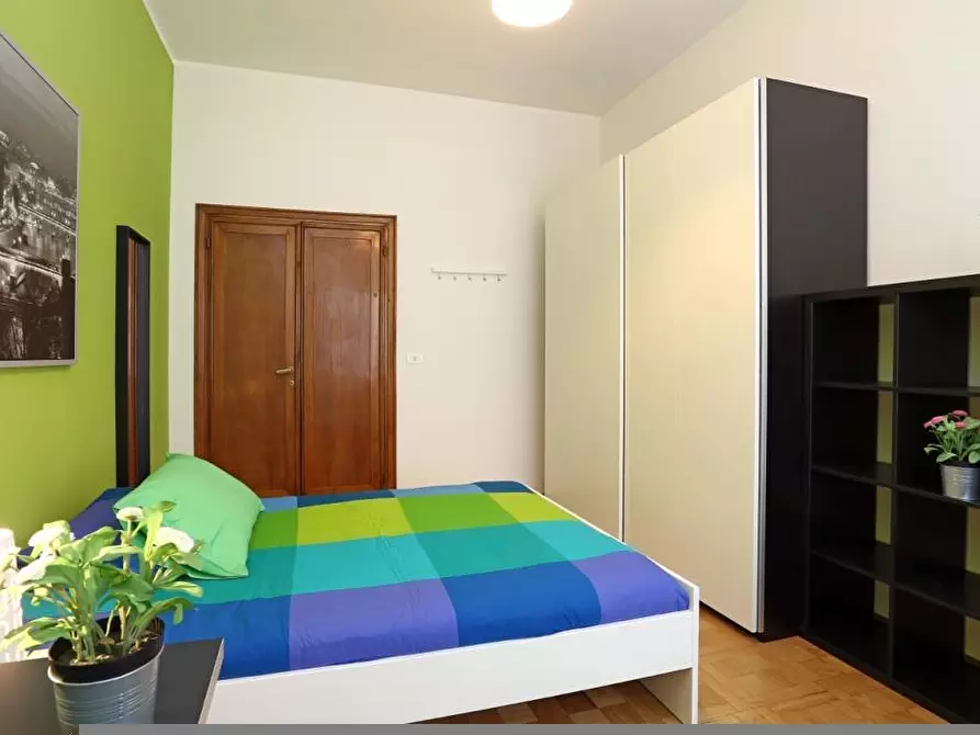 Immagine 3 di Camera in affitto  in Via Rodolfo Lanciani1 a Roma