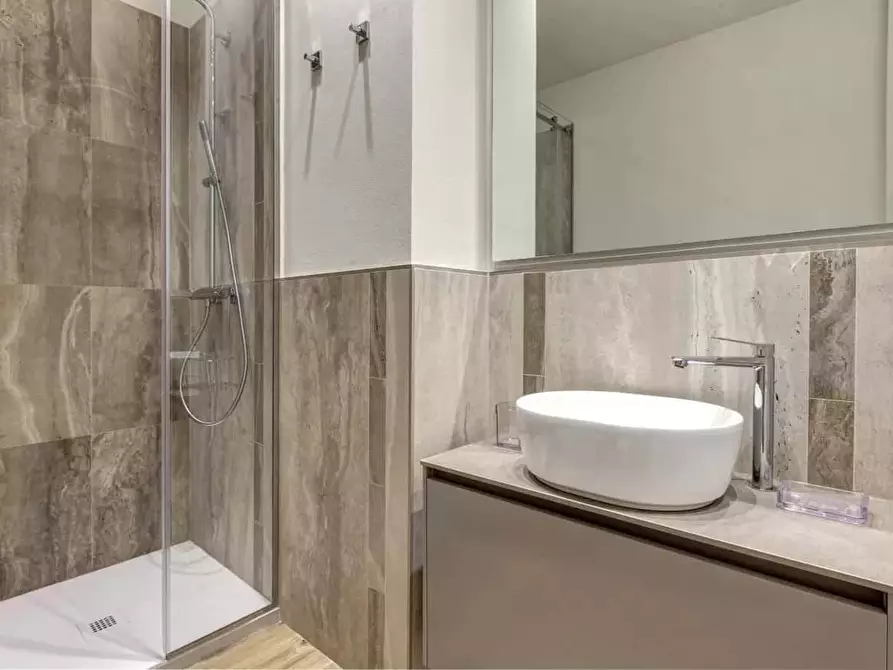 Immagine 10 di Appartamento in affitto  in Via di Camporeggi1 a Firenze