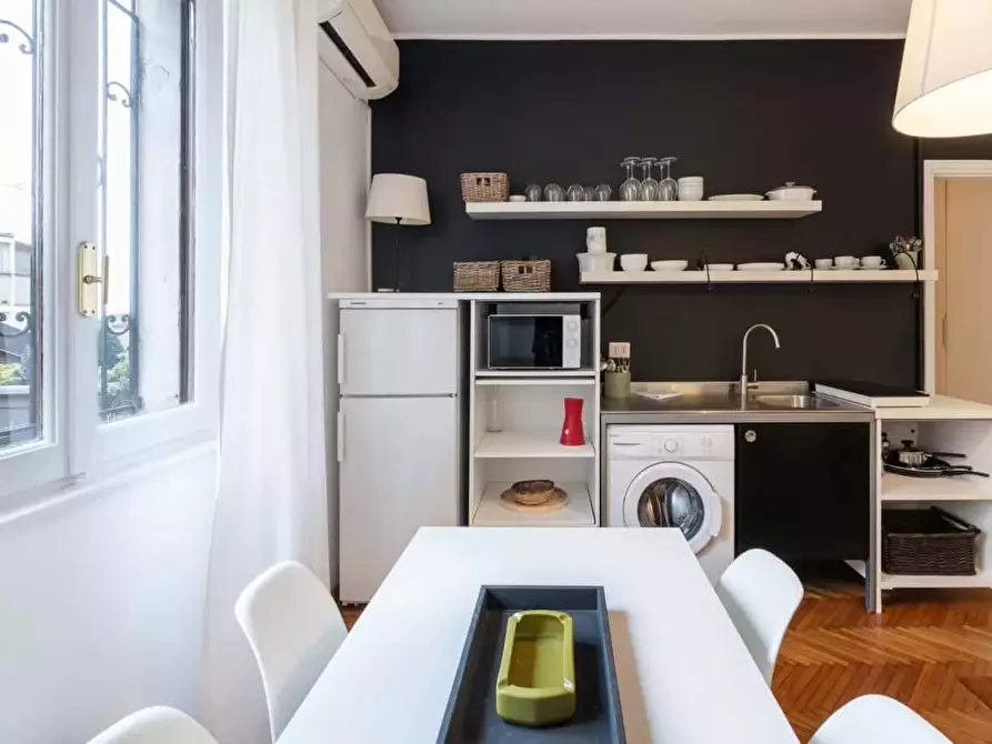 Immagine 2 di Appartamento in affitto  in Corso Sempione12 a Milano