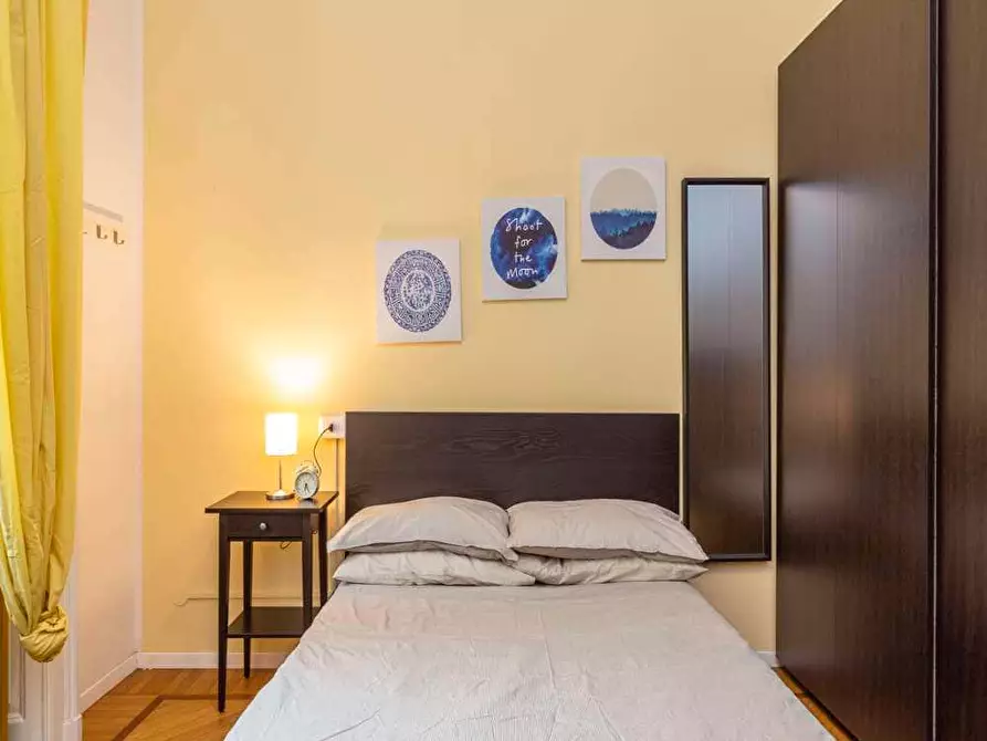 Immagine 3 di Camera in affitto  in Piazza Maria Adelaide di Savoia5 a Milano