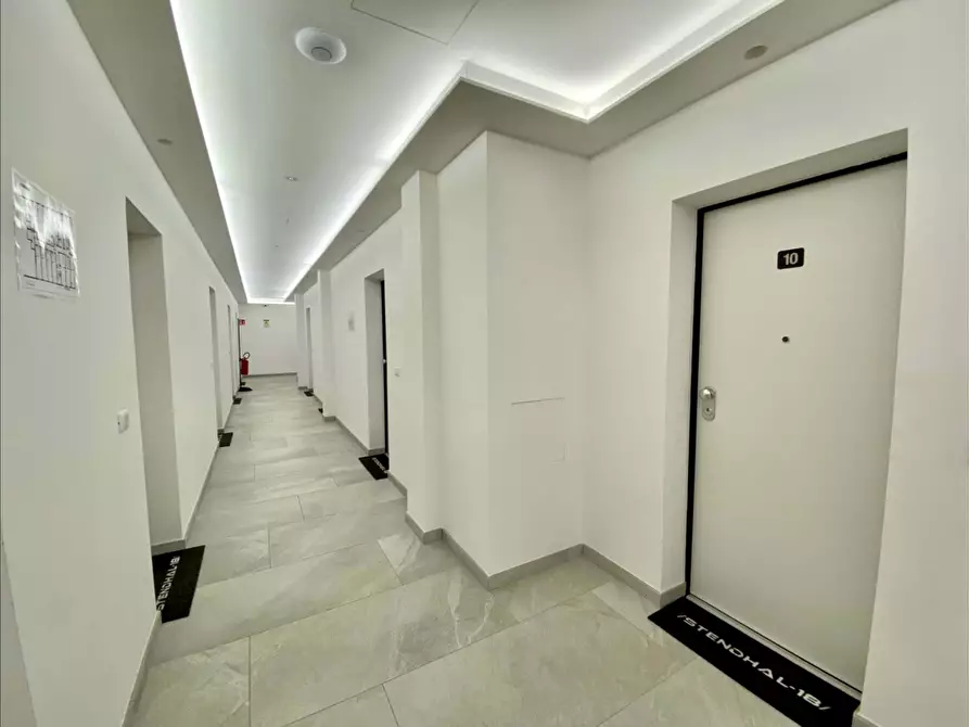 Immagine 13 di Appartamento in affitto  in Via Stendhal18 a Bologna