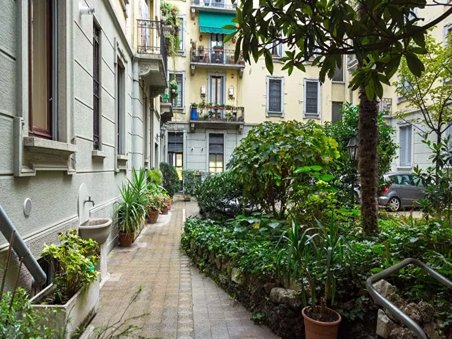 Immagine 28 di Camera in affitto  in Via Saverio Mercadante17 a Milano