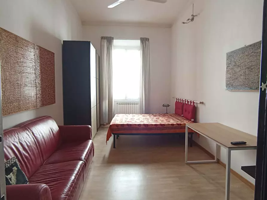 Immagine 1 di Camera in affitto  in Via Angelo Poliziano27 a Roma