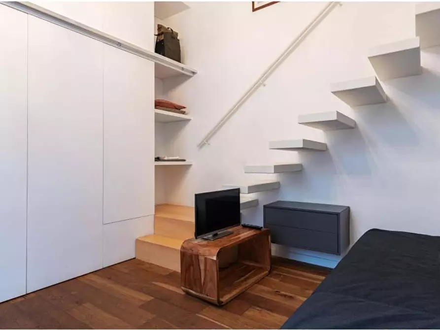 Immagine 7 di Appartamento in affitto  in Via Lecco11 a Milano