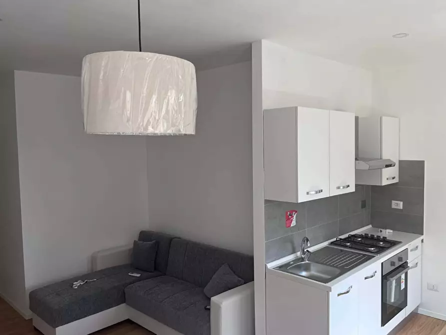 Immagine 1 di Appartamento in affitto  in Piazza di Santa Maria Ausiliatrice10 a Roma