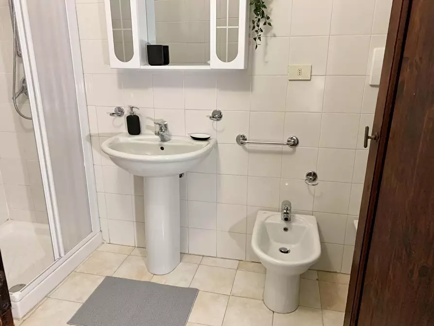 Immagine 20 di Camera in affitto  in Via Sant'Antonino13 a Firenze