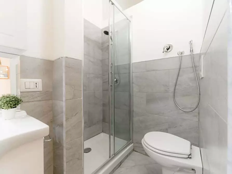 Immagine 8 di Appartamento in affitto  in Via Gaetano de Castillia20 a Milano