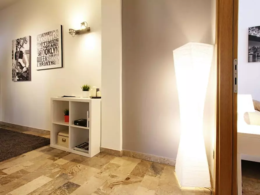 Immagine 8 di Camera in affitto  in Via Augusto Murri a Venezia