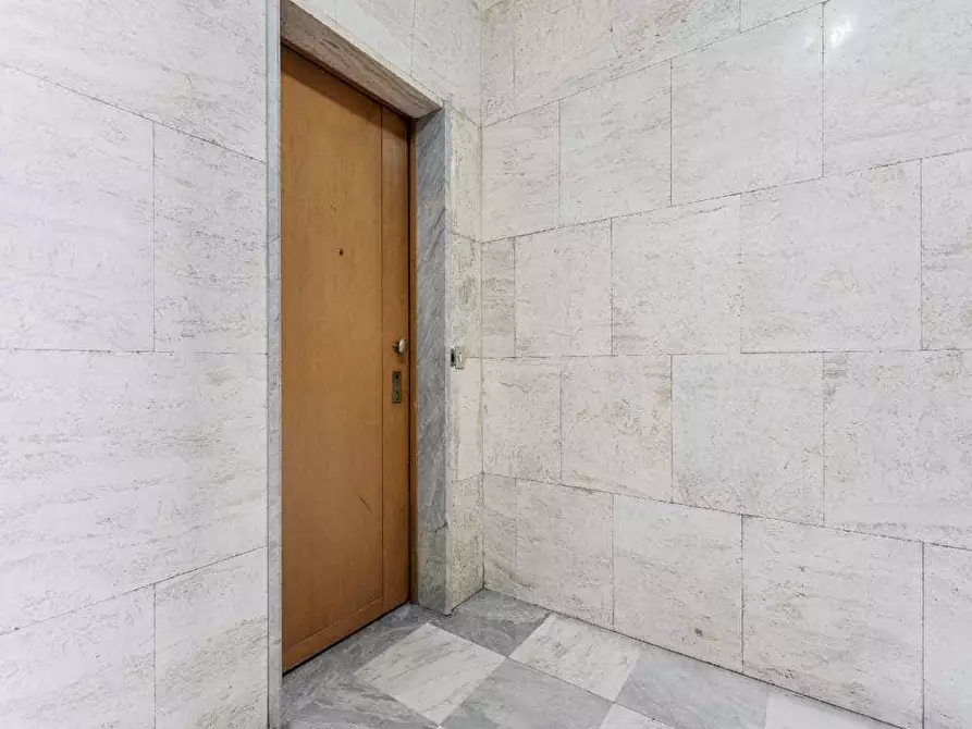 Immagine 34 di Camera in affitto  in Via Felice Bellotti11 a Milano