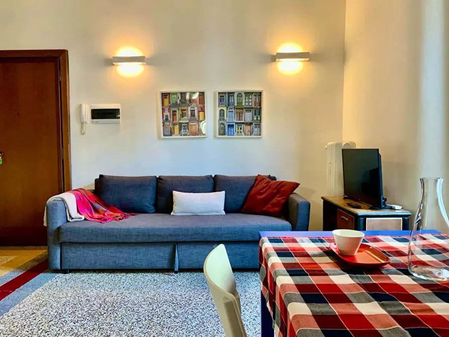 Immagine 46 di Appartamento in affitto  in Via Cervignano a Milano