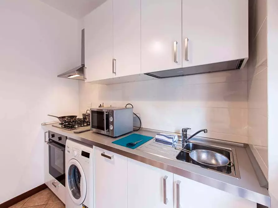 Immagine 14 di Camera in affitto  in Via Alessandro Astesani66 a Milano