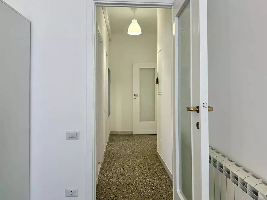 Immagine 4 di Appartamento in affitto  in Via Paola Falconieri110 a Roma