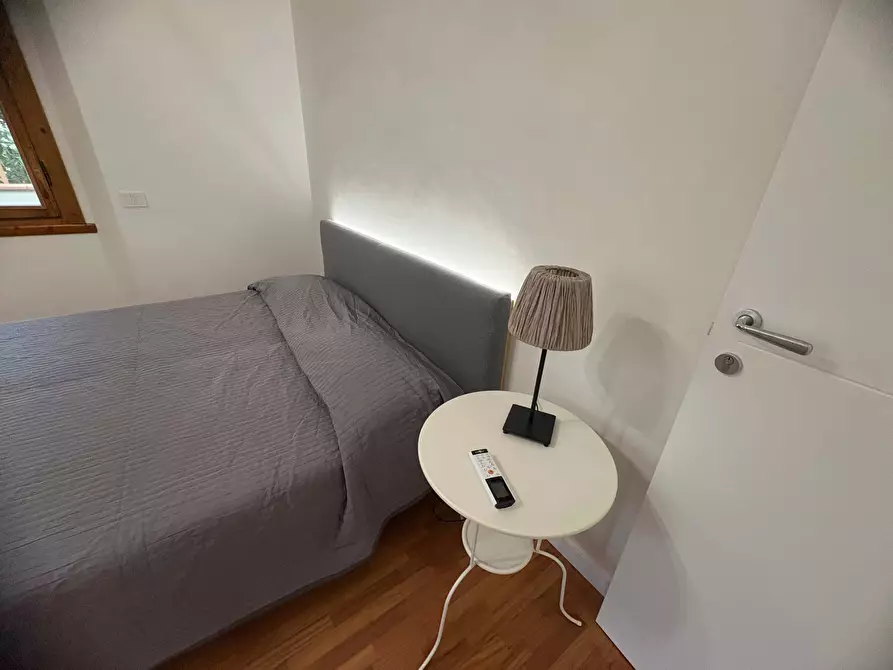 Immagine 23 di Camera in affitto  in Via Cassia29 a Firenze