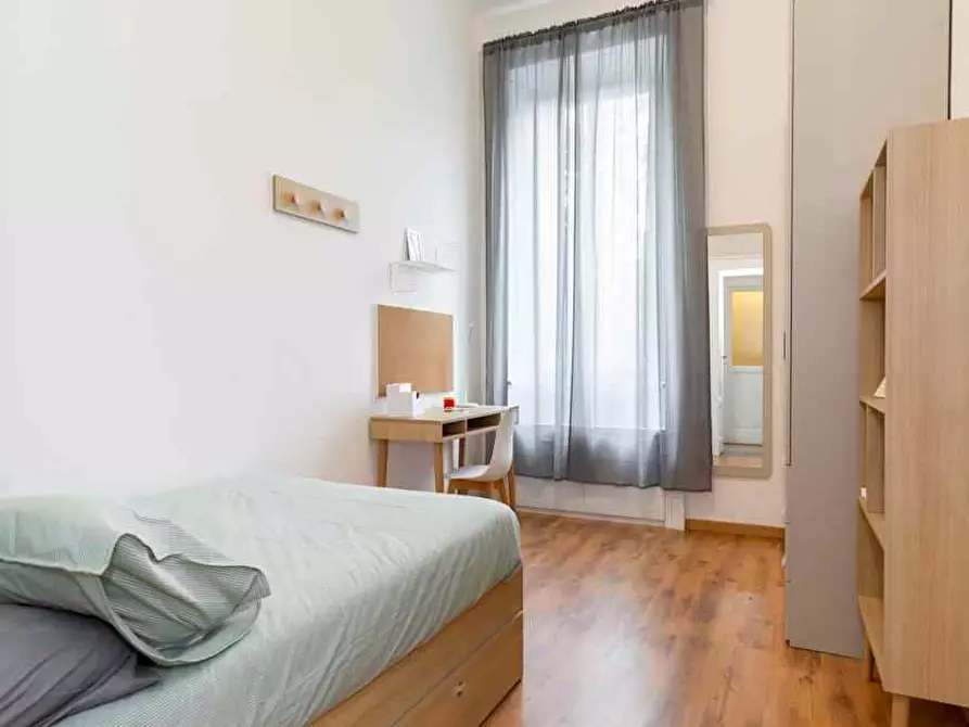 Immagine 2 di Camera in affitto  in Via Giovanni Paisiello2 a Milano