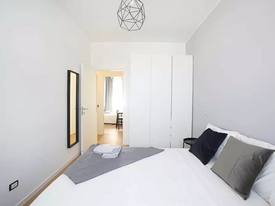 Immagine 6 di Camera in affitto  in Via Carlo Marx12 a Milano