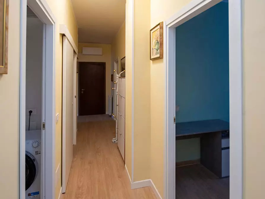 Immagine 8 di Camera in affitto  in Via San Marco a Verona