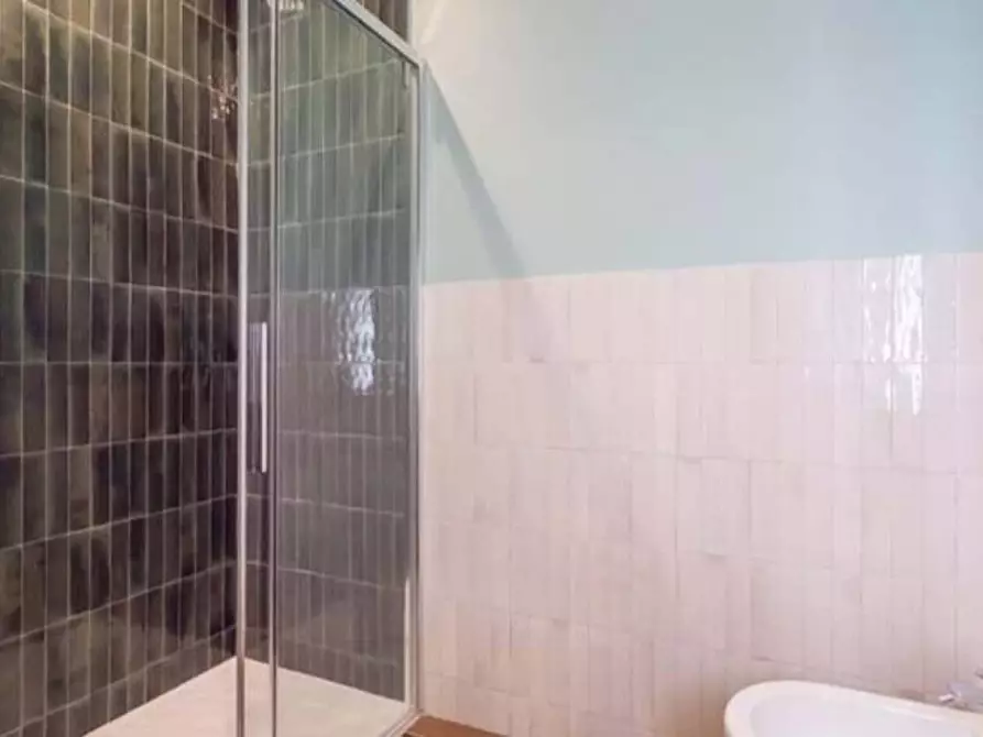 Immagine 11 di Appartamento in affitto  in Via Melzo5 a Milano