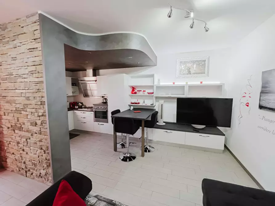 Immagine 7 di Appartamento in affitto  in Via Antonio Sant'Elia27 a Tavernerio