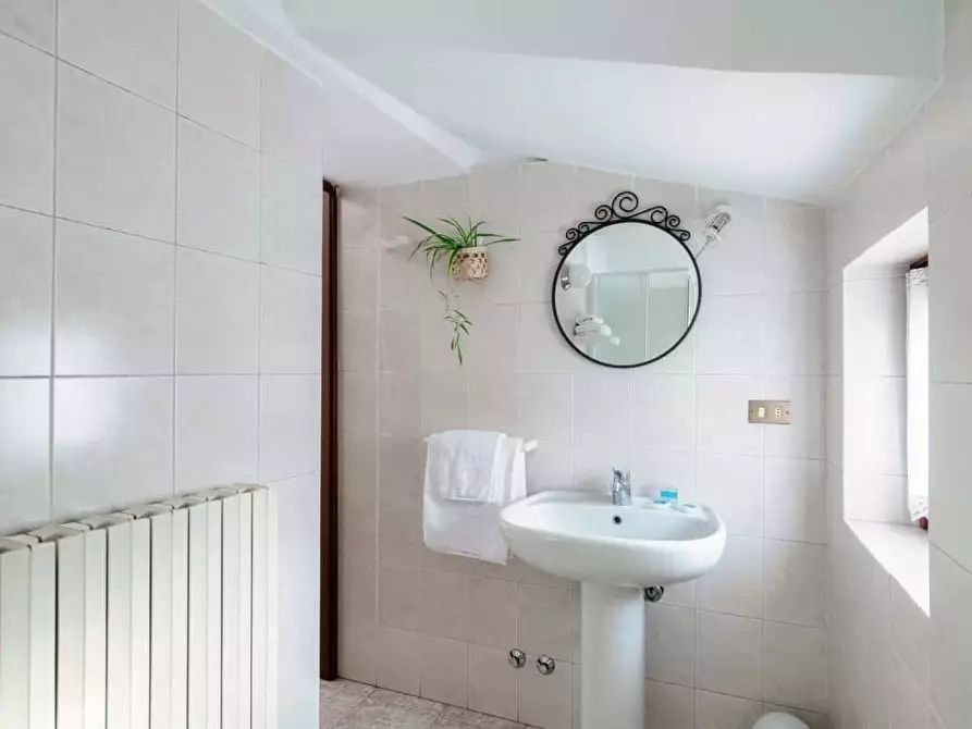 Immagine 24 di Appartamento in affitto  in Piazza Roma29 a Como