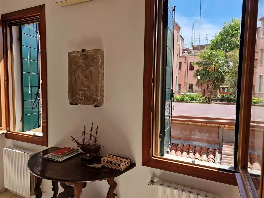 Immagine 21 di Appartamento in affitto  in Borgoloco San Lorenzo5079 a Venezia
