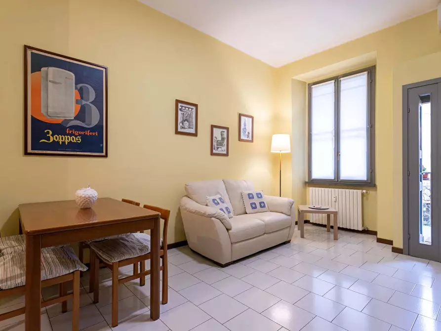 Immagine 11 di Appartamento in affitto  in Via Paolo Mantegazza4 a Milano