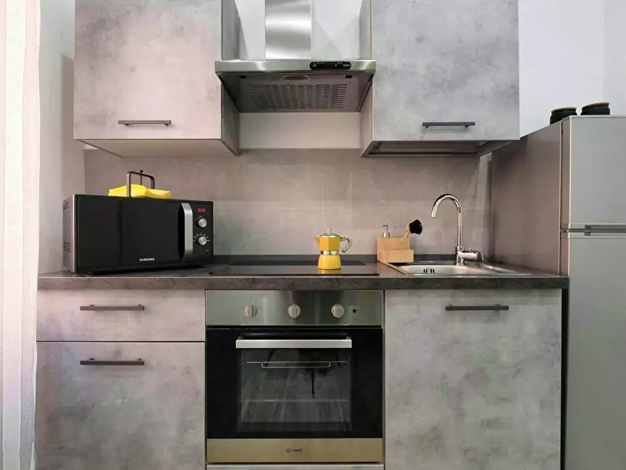 Immagine 4 di Appartamento in affitto  in Via Manduria a Milano