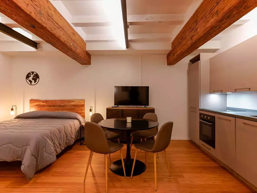 Immagine 24 di Appartamento in affitto  in Via de' Pepoli2 a Bologna