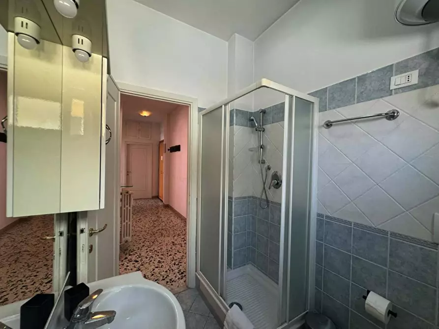 Immagine 6 di Appartamento in affitto  in Via Aurelia338 a Roma