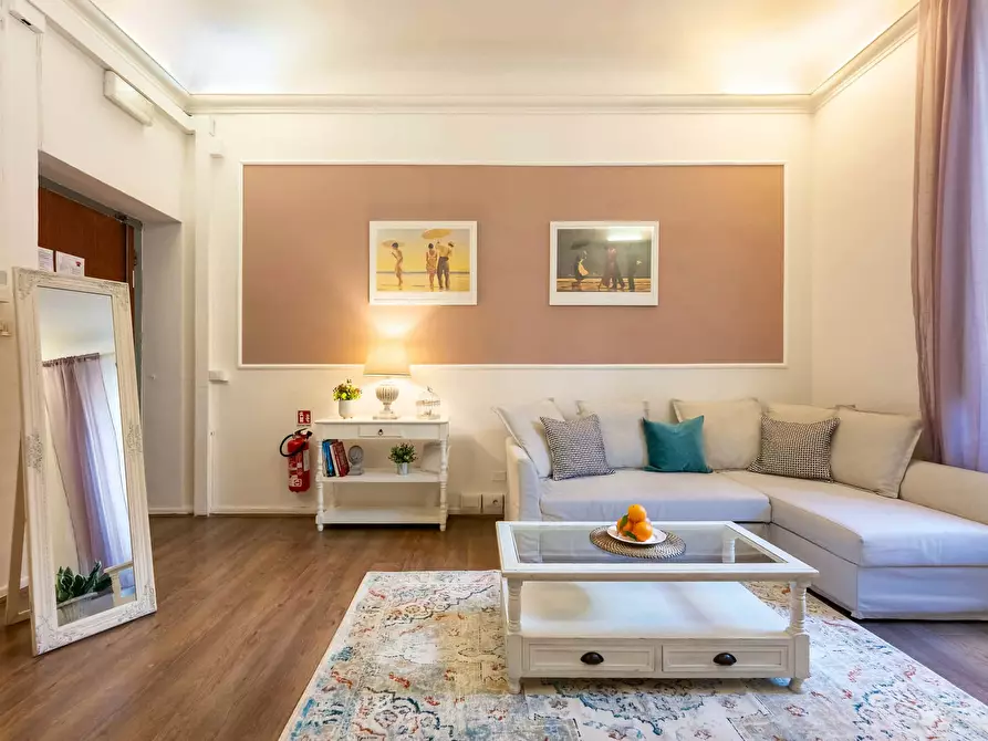 Immagine 24 di Appartamento in affitto  in Via degli Speziali a Firenze