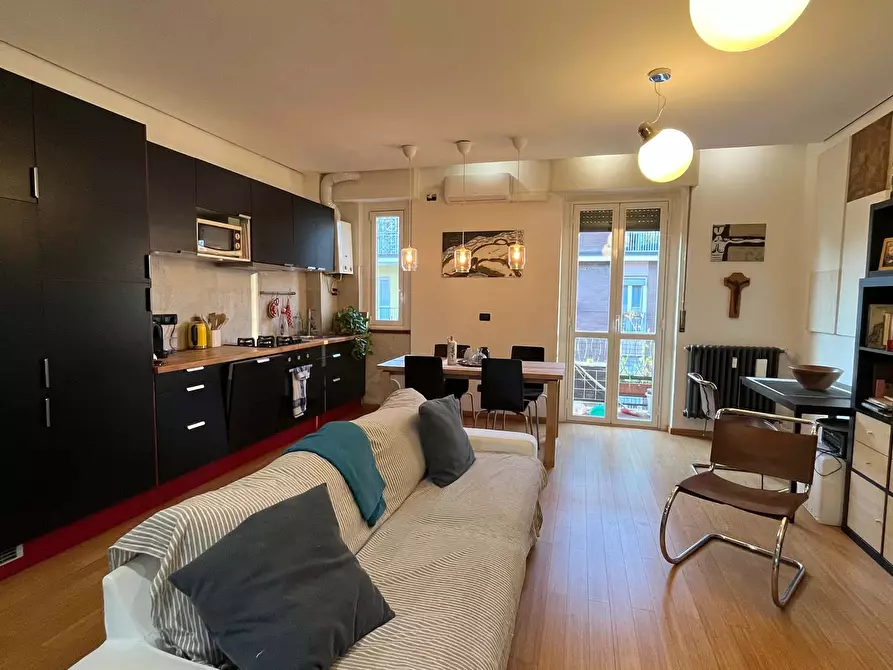 Immagine 12 di Appartamento in affitto  in Via Legnone71 a Milano
